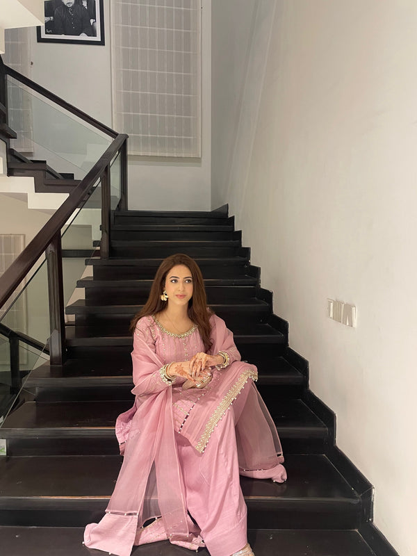 Aleena Salman Spotted Wearing ASM